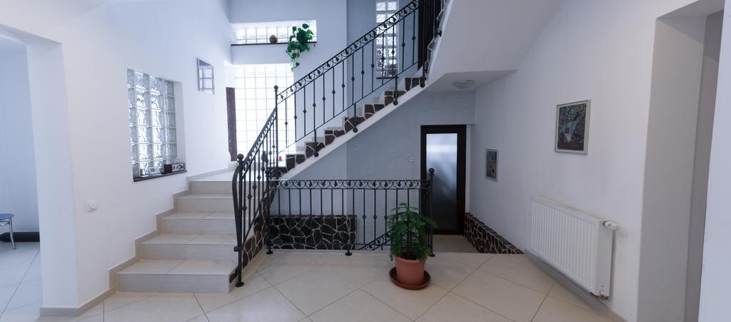 Thuild - Your World Of Leisure Targu Mures Ngoại thất bức ảnh